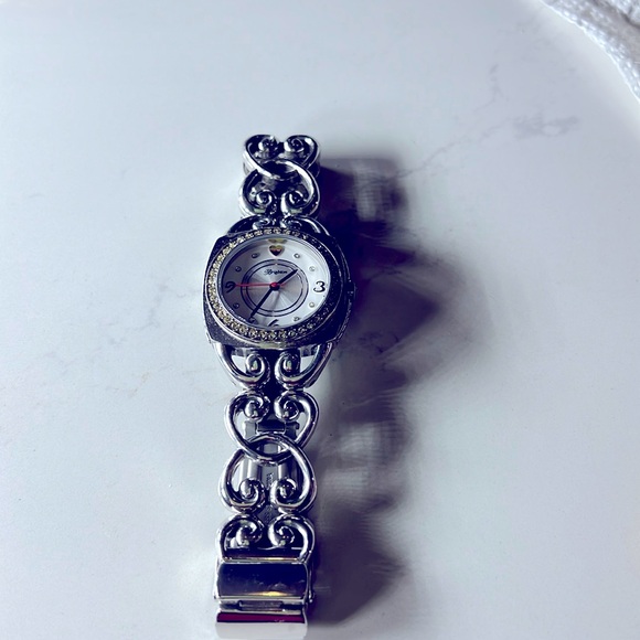 Brighton Bayfront Watch - Picture 1 of 4